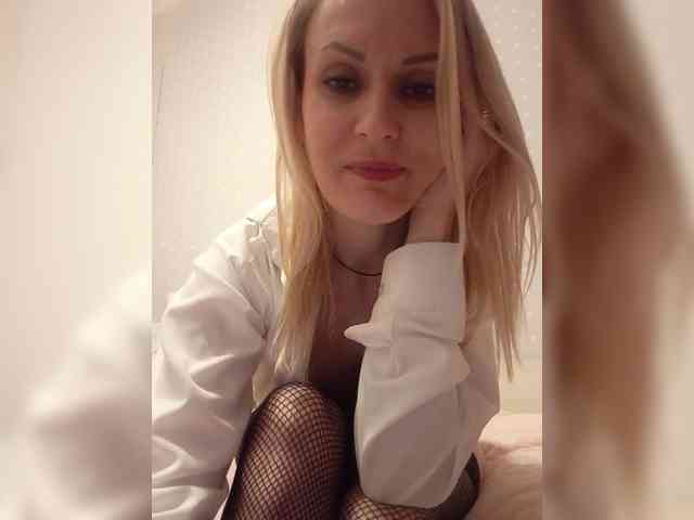 AlenaXBlonde