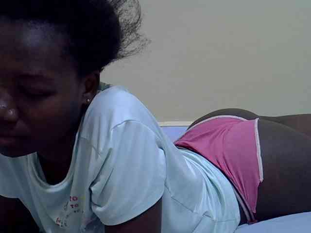 Sexydee14 webcam
