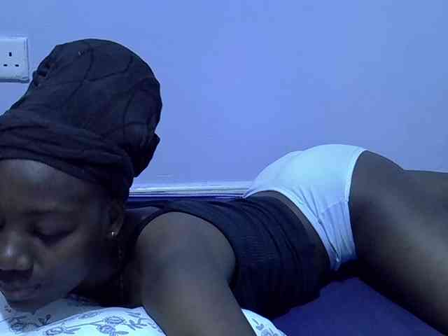 Sexydee14 webcam