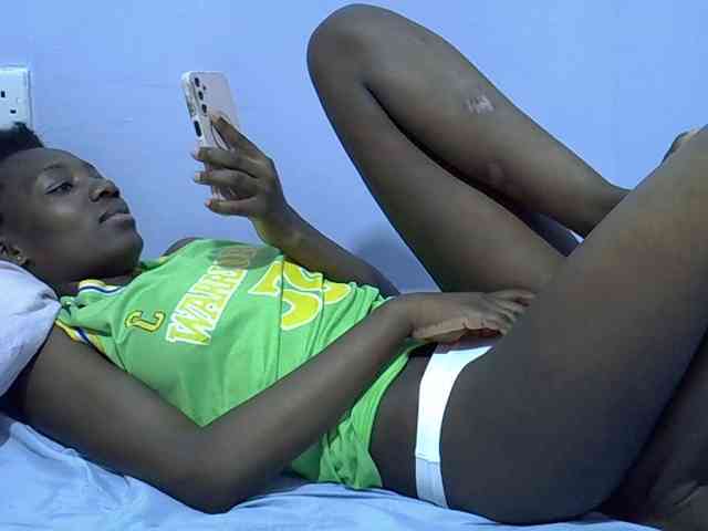 Sexydee14 webcam