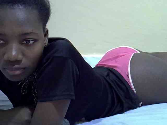 Sexydee14 webcam