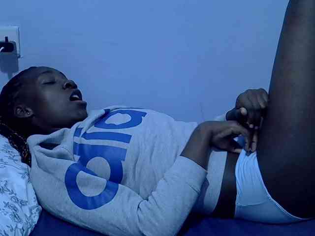 Sexydee14 webcam