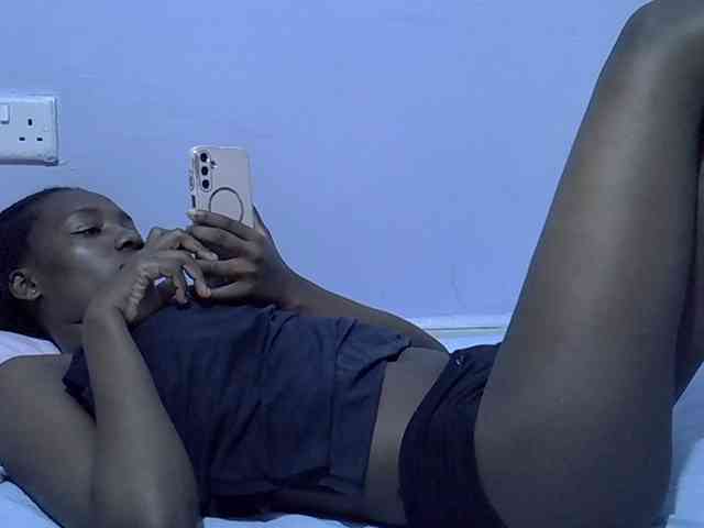 Sexydee14 webcam
