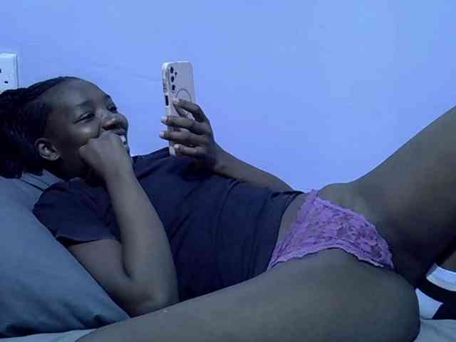Sexydee14 webcam