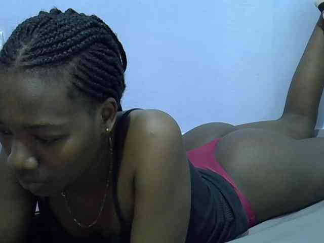 Sexydee14 webcam