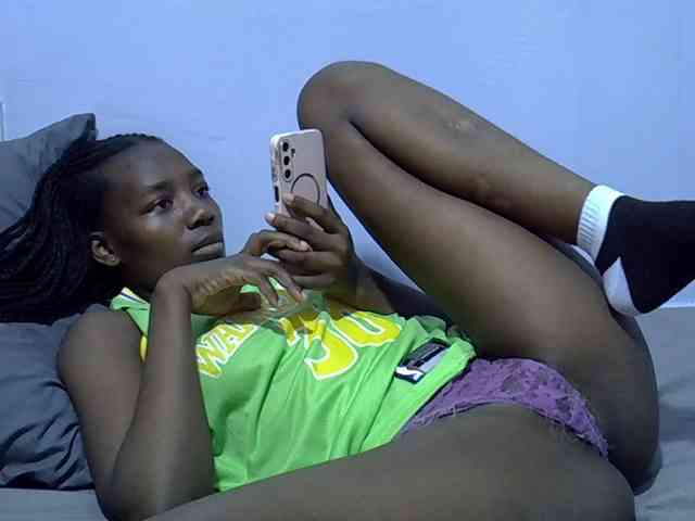 Sexydee14 webcam