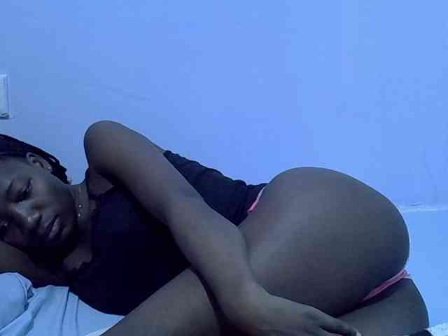 Sexydee14 webcam