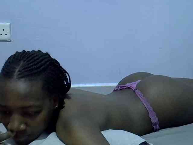 Sexydee14 webcam