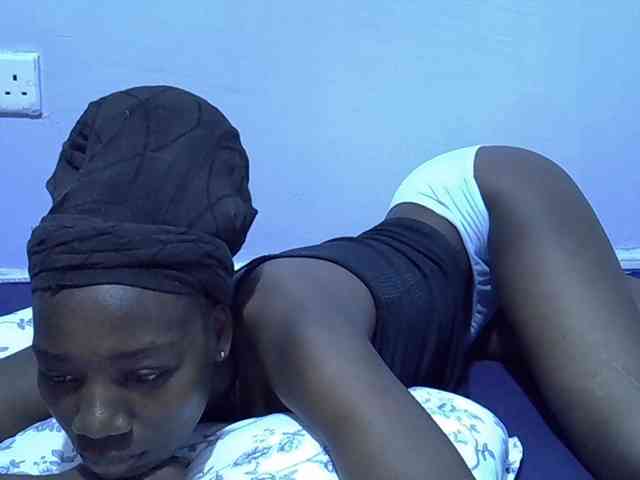 Sexydee14 webcam