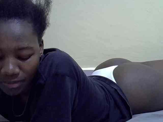 Sexydee14 webcam