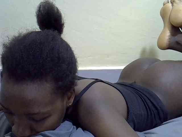 Sexydee14 webcam