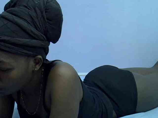 Sexydee14 webcam