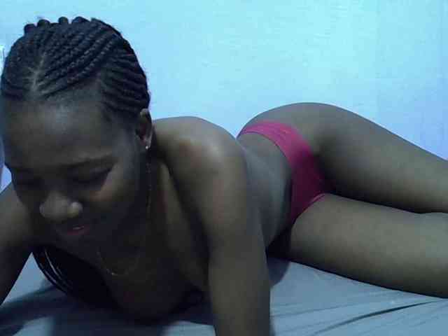 Sexydee14 webcam