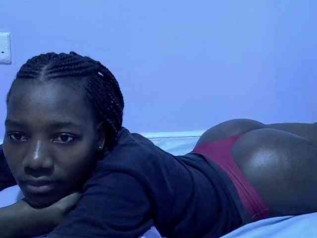 Sexydee14 webcam