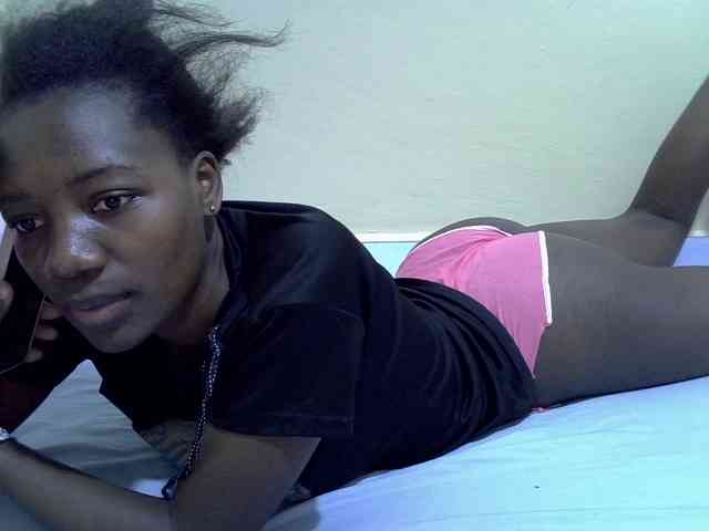 Sexydee14 webcam