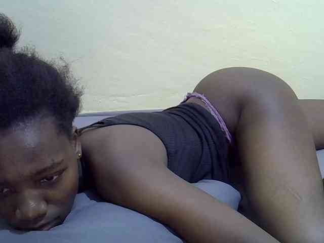 Sexydee14 webcam