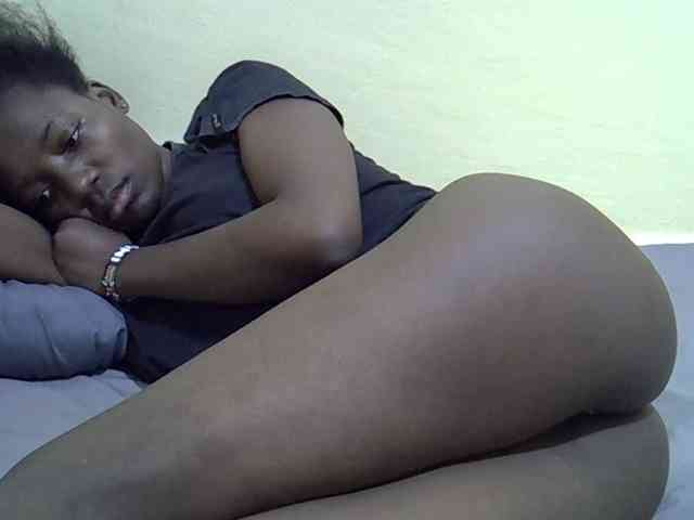 Sexydee14 webcam