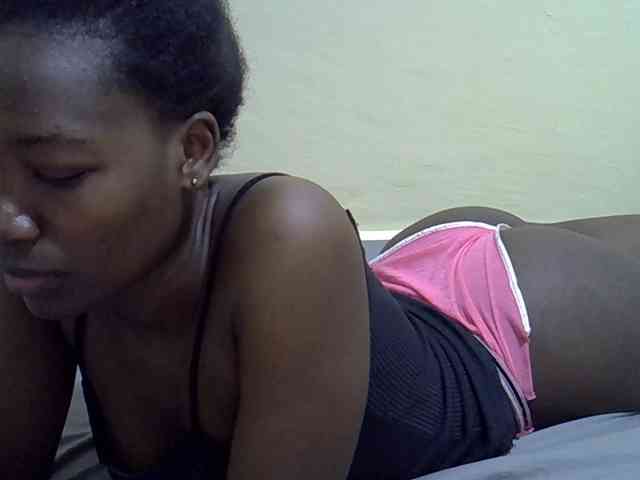 Sexydee14 webcam