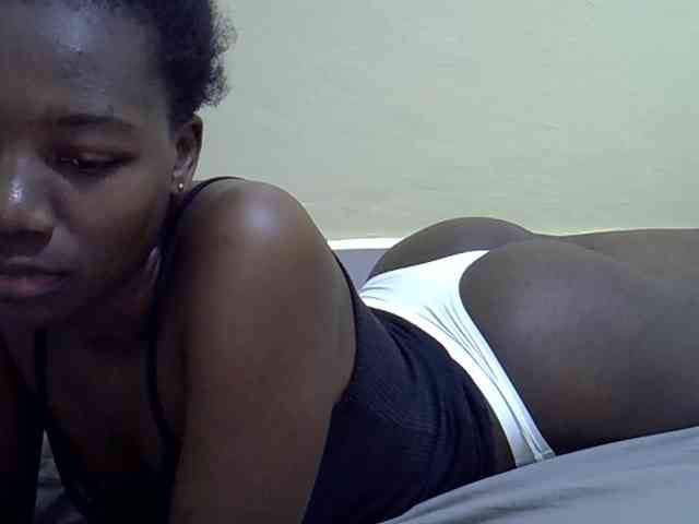 Sexydee14 webcam