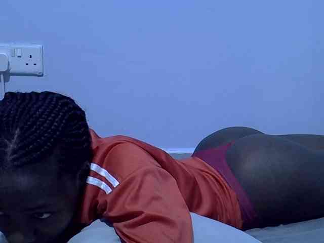 Sexydee14 webcam
