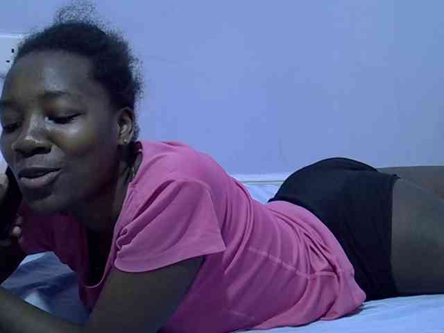 Sexydee14 webcam