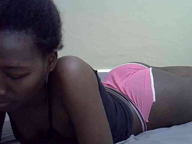 Sexydee14 webcam