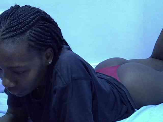 Sexydee14 webcam