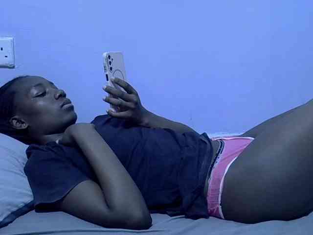 Sexydee14 webcam