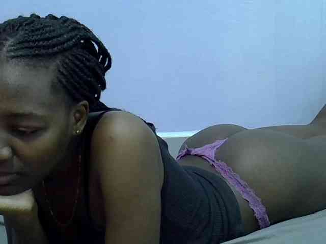 Sexydee14 webcam