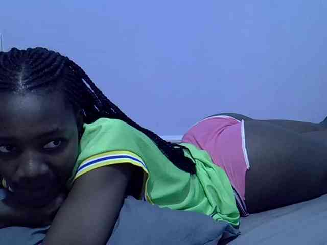 Sexydee14 webcam