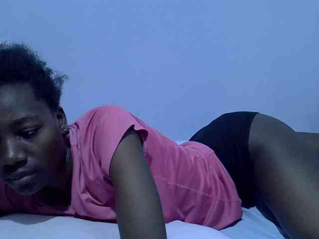 Sexydee14 webcam