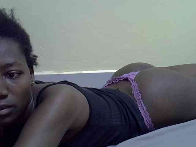 Sexydee14 webcam