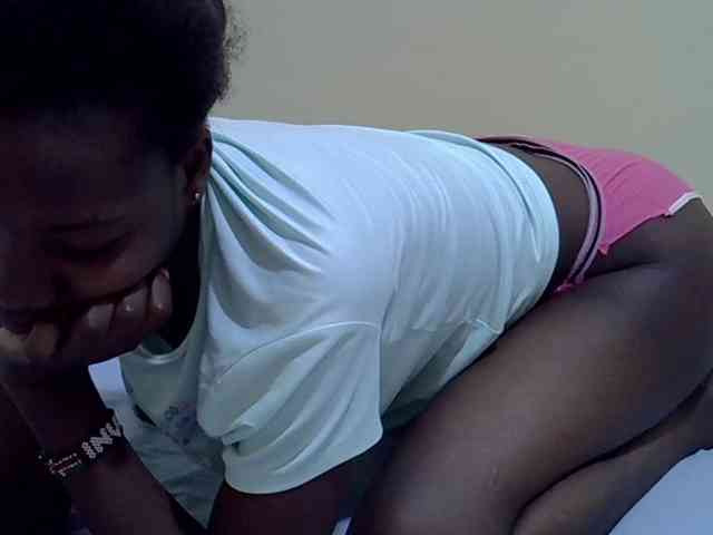 Sexydee14 webcam