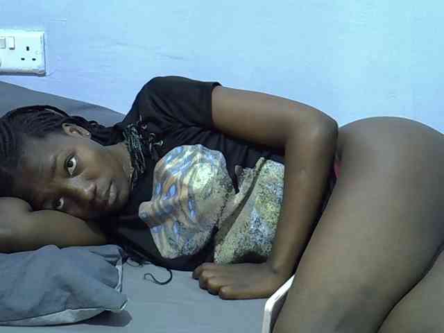 Sexydee14 webcam