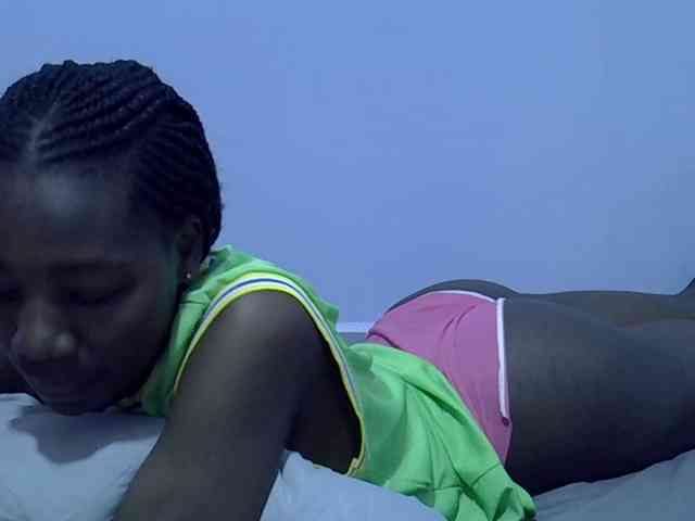 Sexydee14 webcam