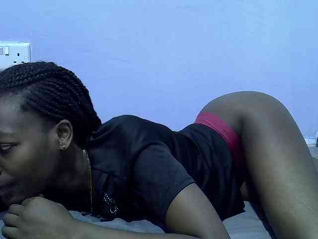 Sexydee14 webcam