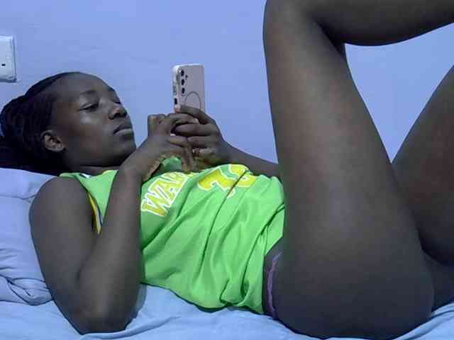 Sexydee14 webcam