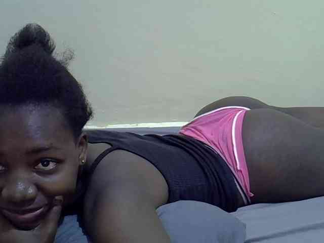 Sexydee14 webcam