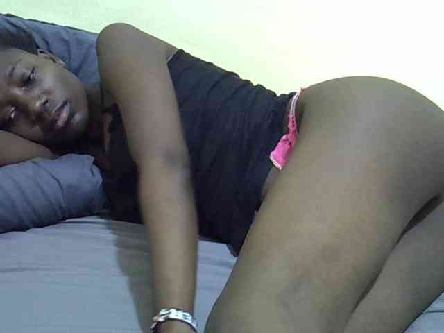 Sexydee14 webcam
