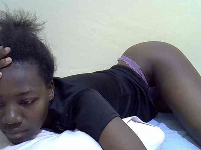 Sexydee14 webcam