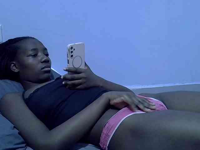 Sexydee14 webcam
