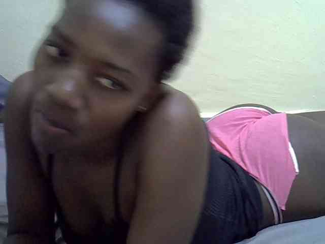 Sexydee14 webcam
