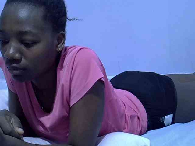 Sexydee14 webcam