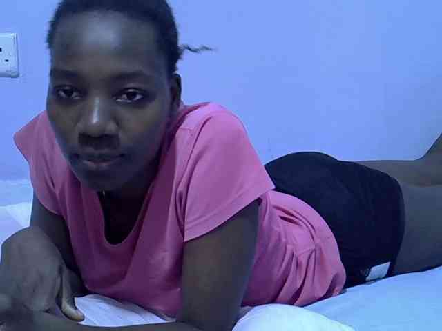 Sexydee14 webcam