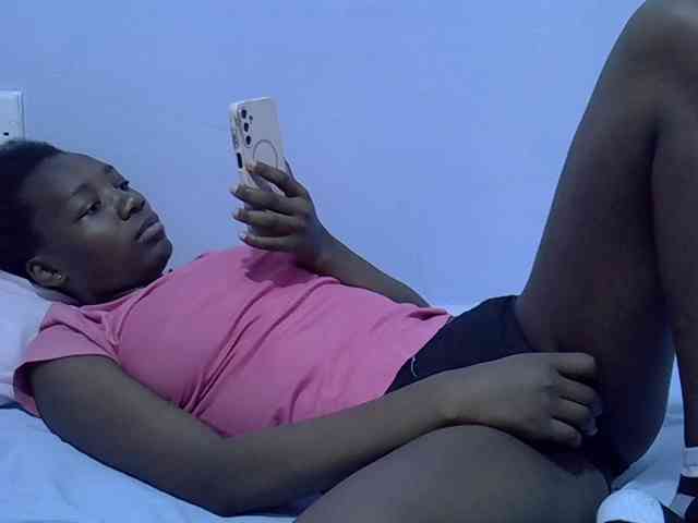 Sexydee14 webcam