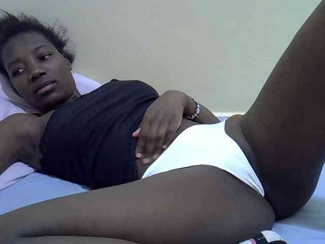 Sexydee14 webcam