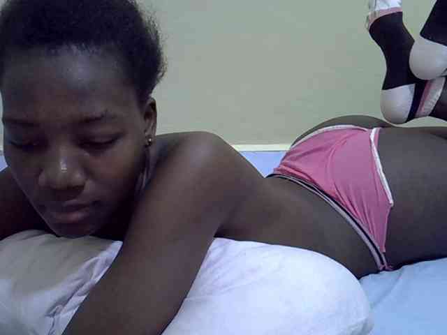Sexydee14 webcam