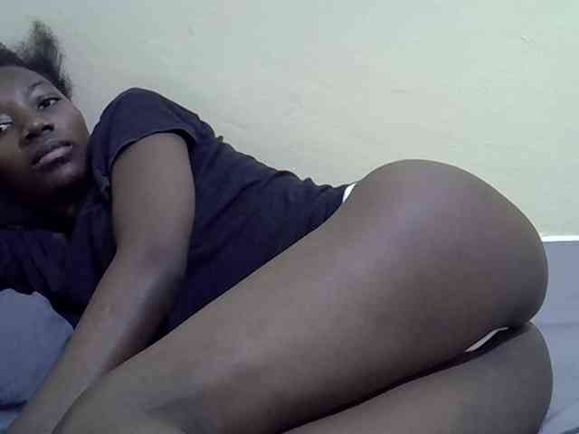 Sexydee14 webcam