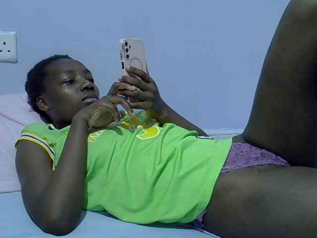 Sexydee14 webcam