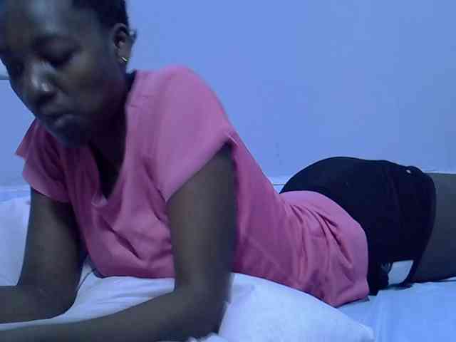 Sexydee14 webcam